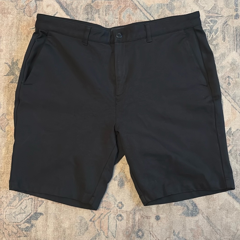 Bugatchi Performance Bermuda Shorts size 32 Preowned